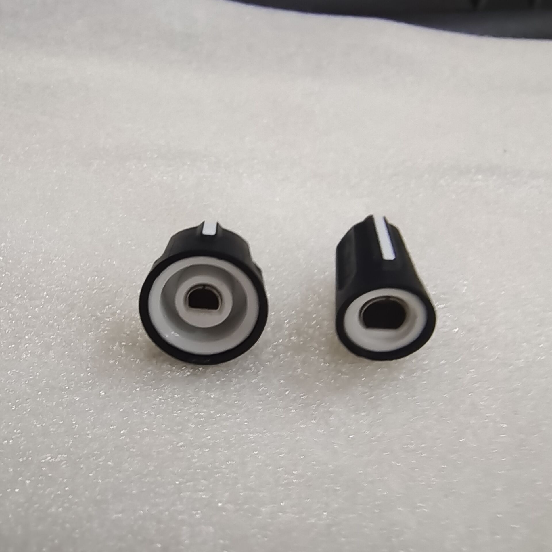 Volume Knob & Channel Control Knob Cap For ION R7