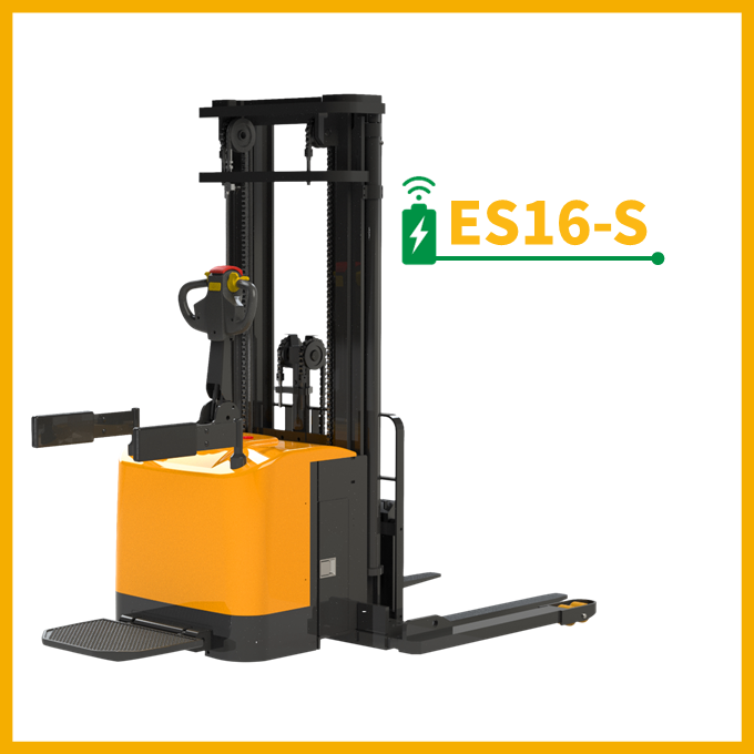 ES16-S - Straddle  Electric Stacker