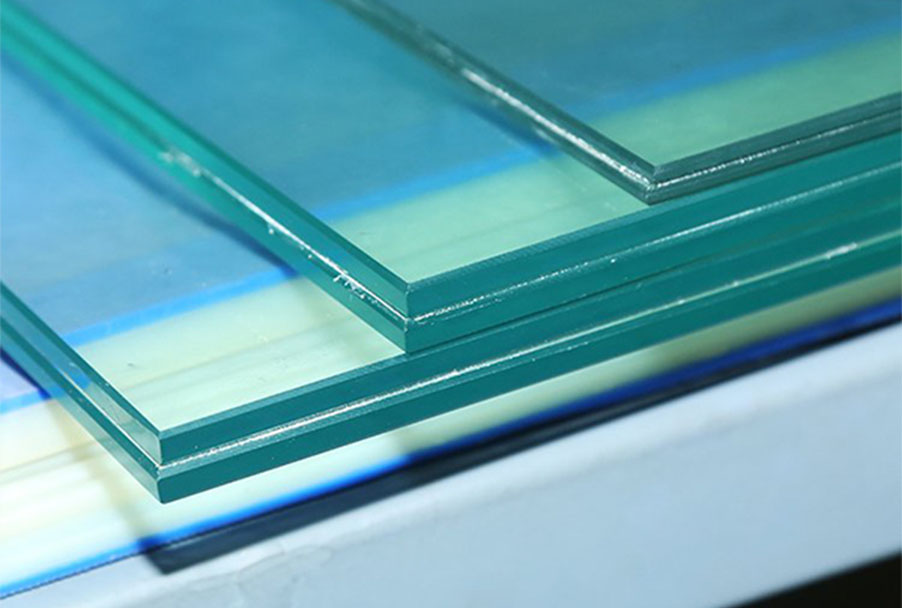 Thickness requirements for laminated glass