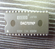 DAC707KP IC 16-BIT VOUT BIPOLAR D/A 28DIP