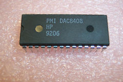 DAC8408HP Electronic Components Quad 8-Bit Multiplying CMOSDA Converter with Memory