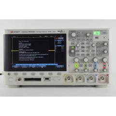 MSOX2024A InfiniiVision 2000 X-Series 200 MHz oscilloscope provides 4 channels plus 8 digital channels, 100 kpts memory, and 50,000 waveforms/sec update rate