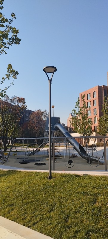 2003( Courtyard Lamp )
