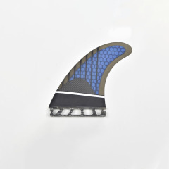 F25322 SURF FIN HONEYCOMB CARBON