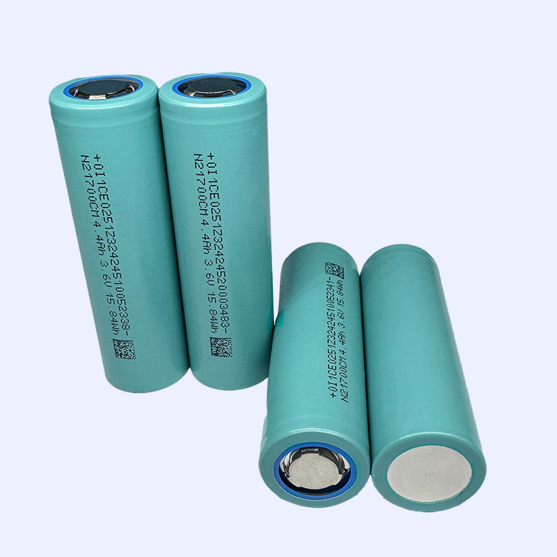 Grade A Svolt 21700 battery cell 3.7V 4400mAh rechargeable lithium ion battery with wholesale price