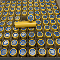 Svolt grade A new 21700 battery 5000mah cylindrical nmc li-ion battery with wholesale price well cell matching