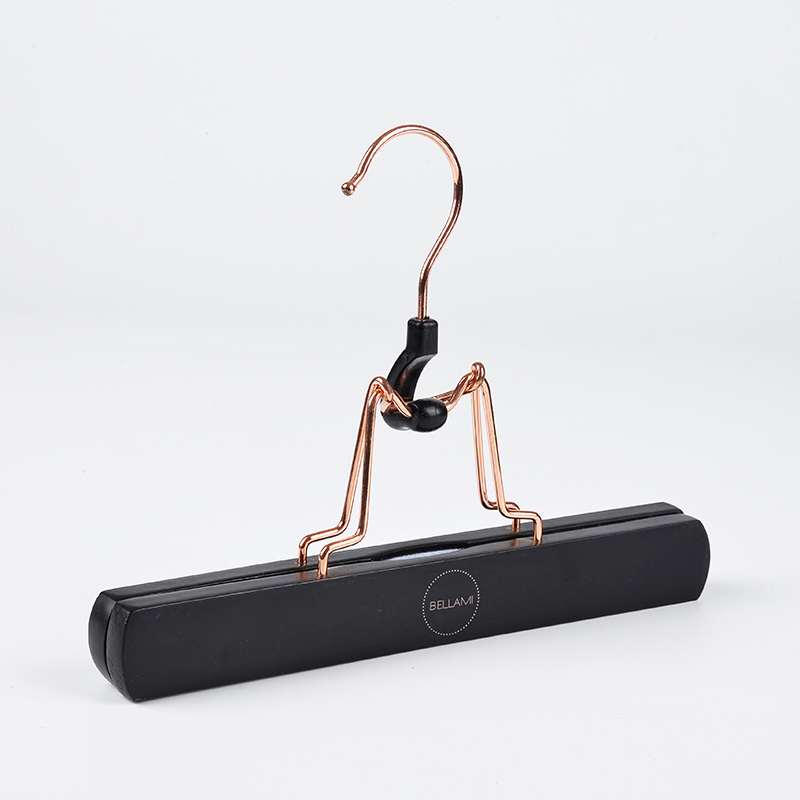 Popular black hair extension custom hanger for skirt
