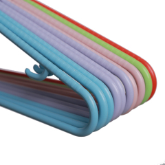 Wholesale Colorful Clothing Plastic Hangers