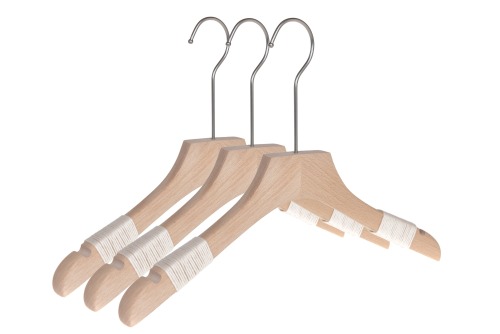 Custom Wooden Clothes Non Slip Hangers in Bulk Cheap
