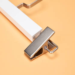 clothes hangers with clips for pants