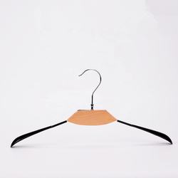 inspring metal hanger