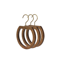 scarf hanger