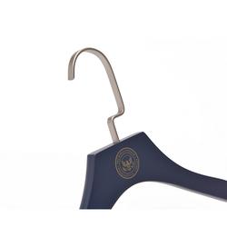 custom hangers with logo