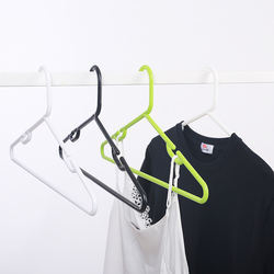 Inspring cheap plastic hangers hangers for cloths plastic