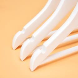 Custom Color Wooden Hotel Supplies Hangers