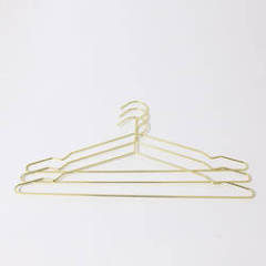 Inspring stainless steel wire cloth hanger