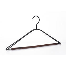 Luxury Wooden Bar Metal Suit hangers for trousers