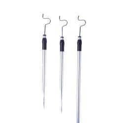 Retractable hanging poles clothes hanger fork