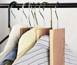 Inspring Moth Protection Repellent 2 Cedar Hang Up blocks Light Cedar Fragrance Odor Protection for wardrobes