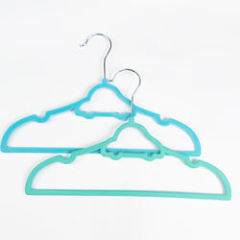 Infant velvet flocked childrens clothes hangers