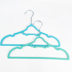 Infant velvet flocked childrens clothes hangers