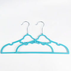 Infant velvet flocked childrens clothes hangers