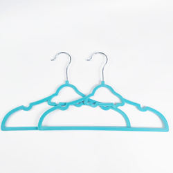 Infant velvet flocked childrens clothes hangers