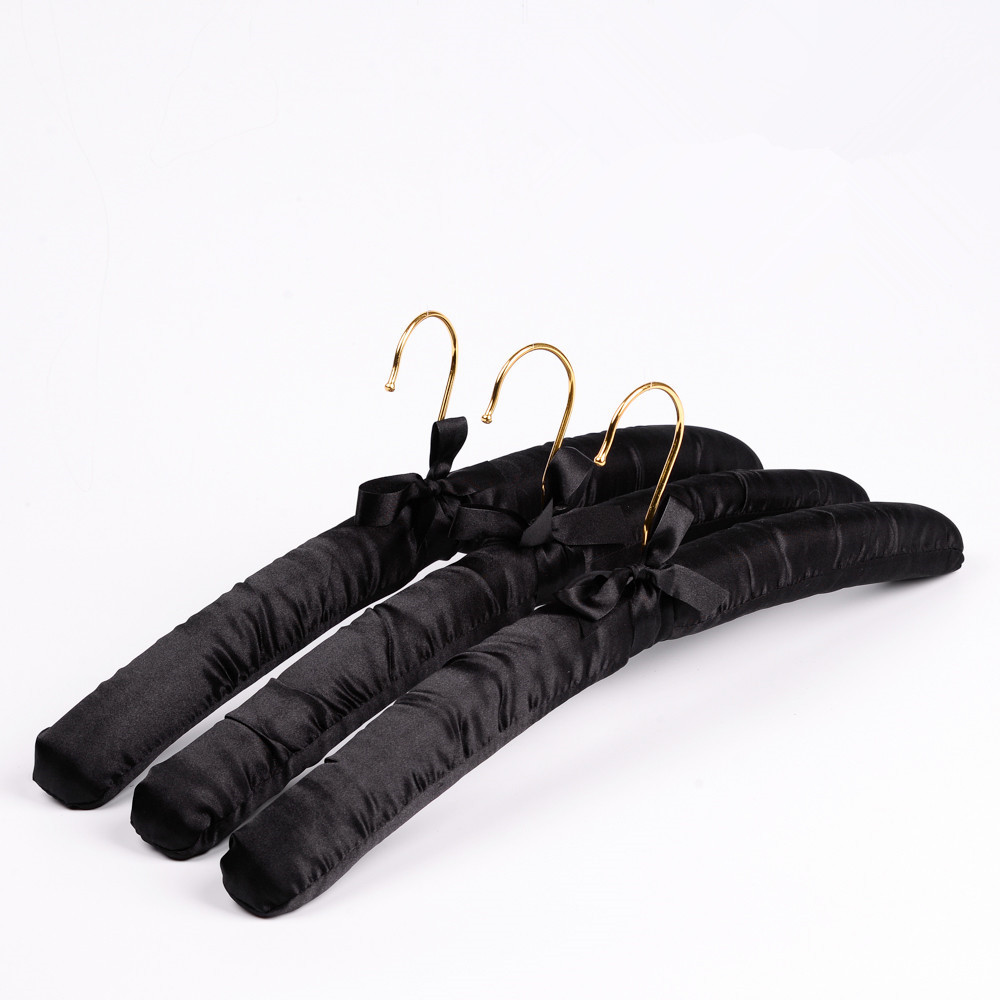 padded hangers