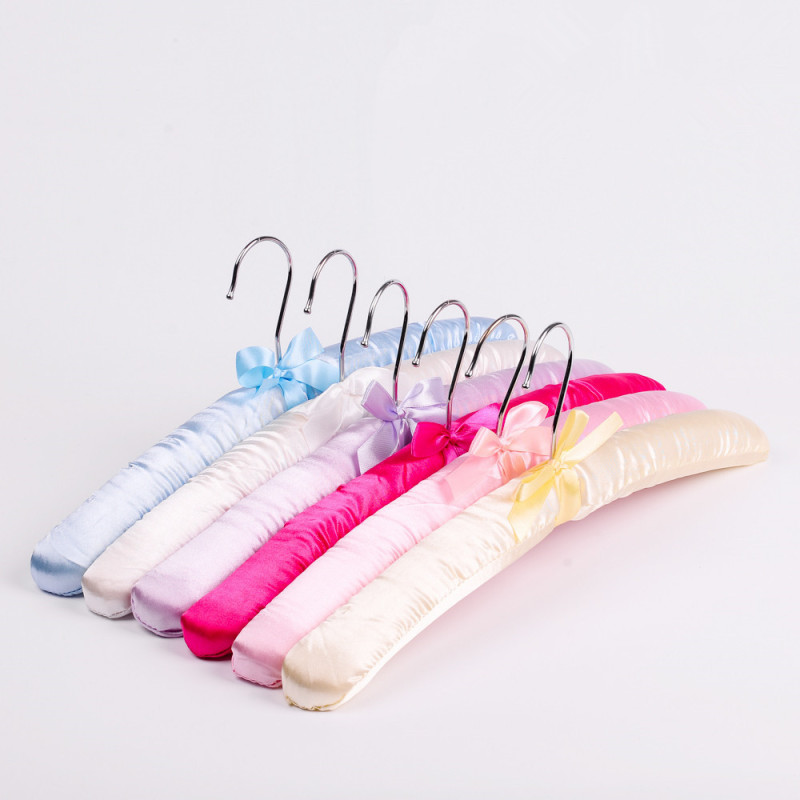 Popular exquisite Satin padded hangers beautiful indoor hanger for clothes Dress