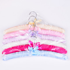 Popular exquisite Satin padded hangers beautiful indoor hanger for clothes Dress