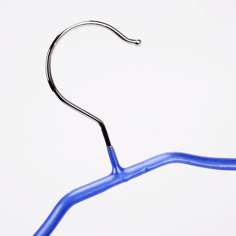 Inspring Custom Color Metal Suit Hangers with Clips