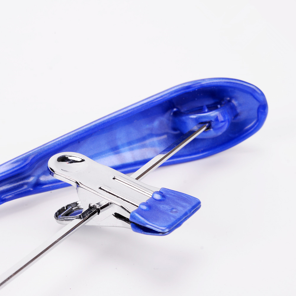 Inspring Custom Color Metal Suit Hangers with Clips