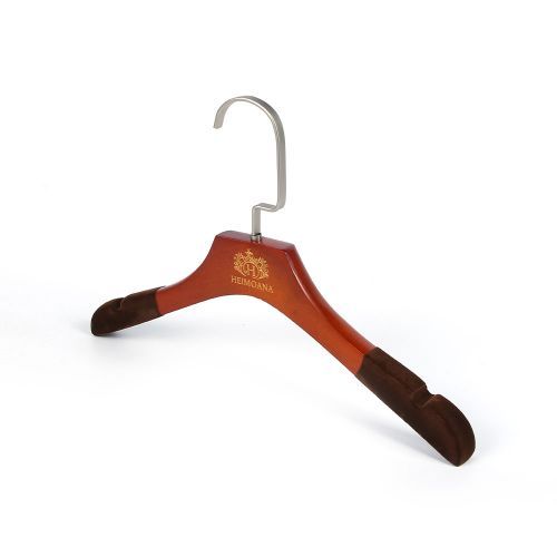 Velvet shoulder luxury color suit wood hangers