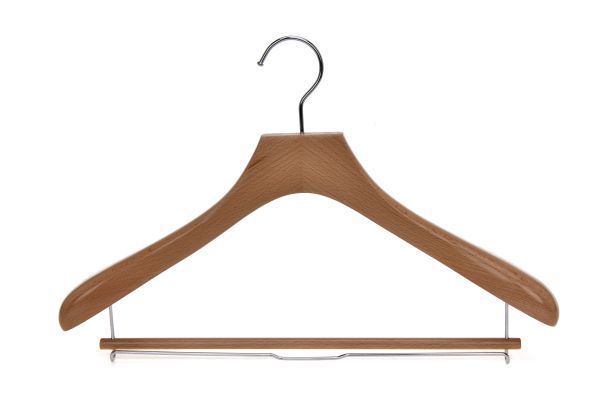Inspring clothes hangers with logo wooden hangers for clothes