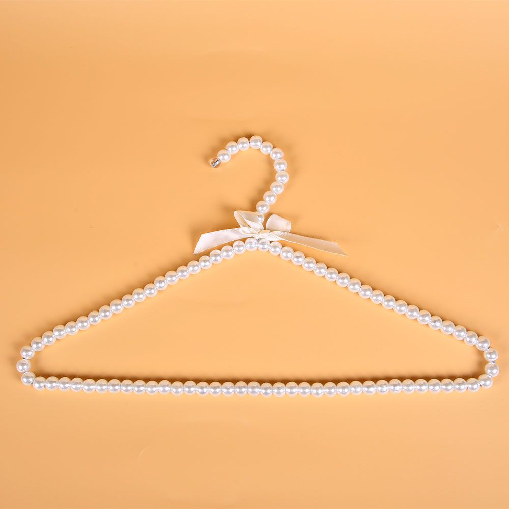 Wedding dress clothes pearl hanger