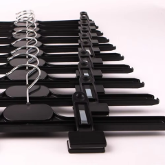 Cheap plastic pant hangers with clips