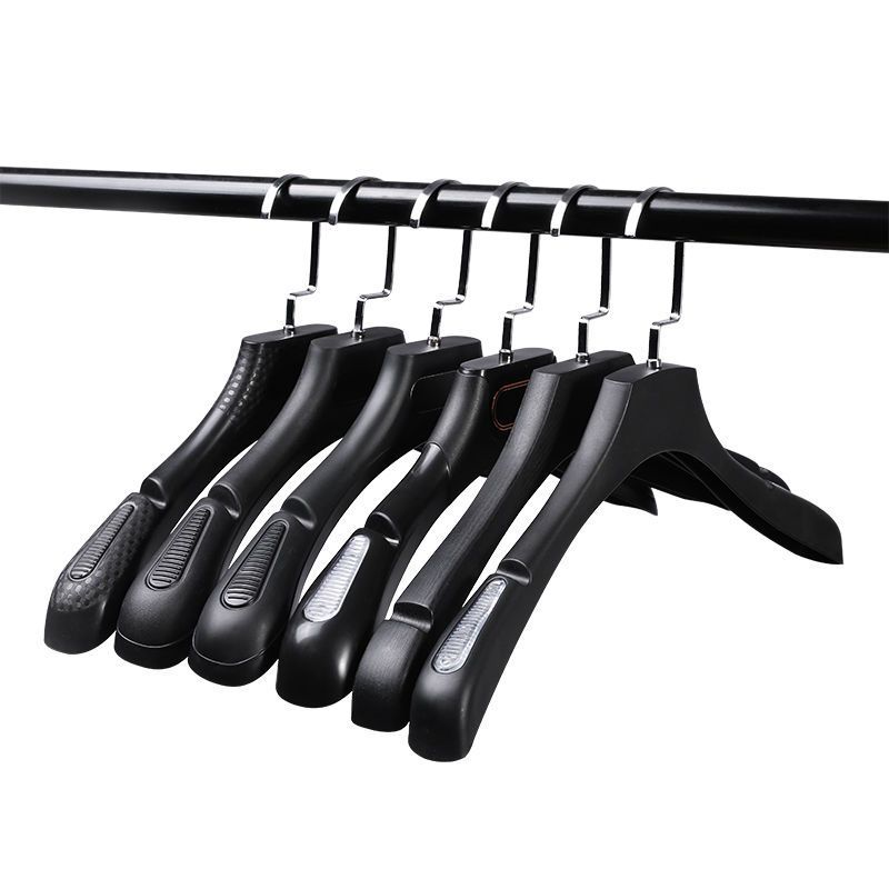 wide shoulder plastic hangers