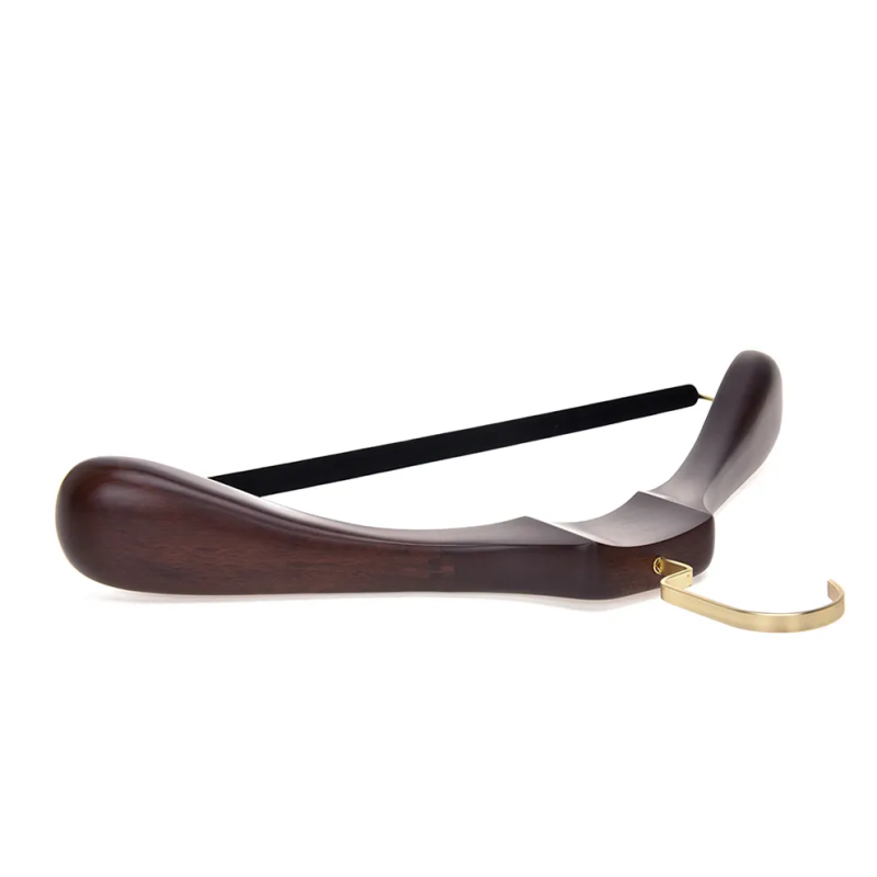 Factory coat luxury wide shoulder hanger with velvet bar