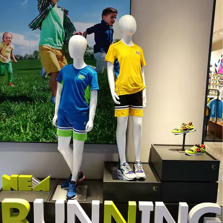 FRP childrens mannequins boutique for display