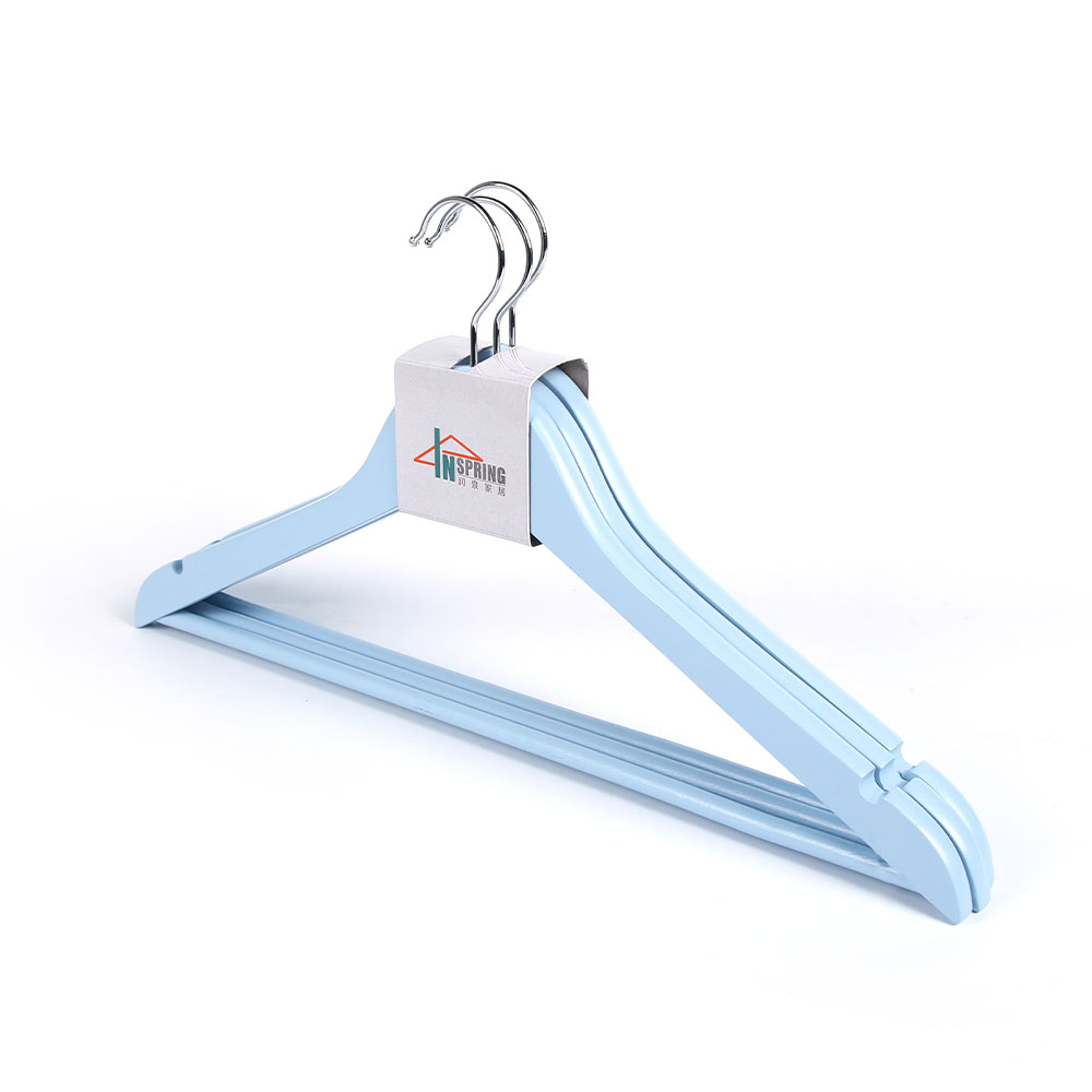 Colorful hot sale closet women wood hangers