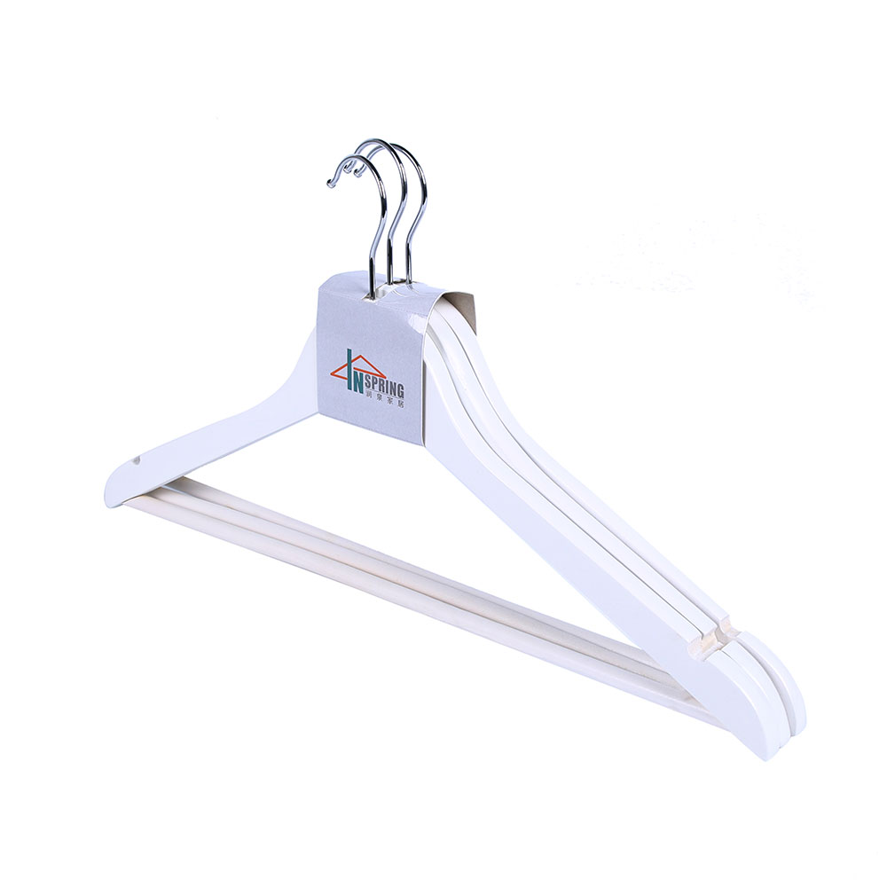Colorful hot sale closet women wood hangers