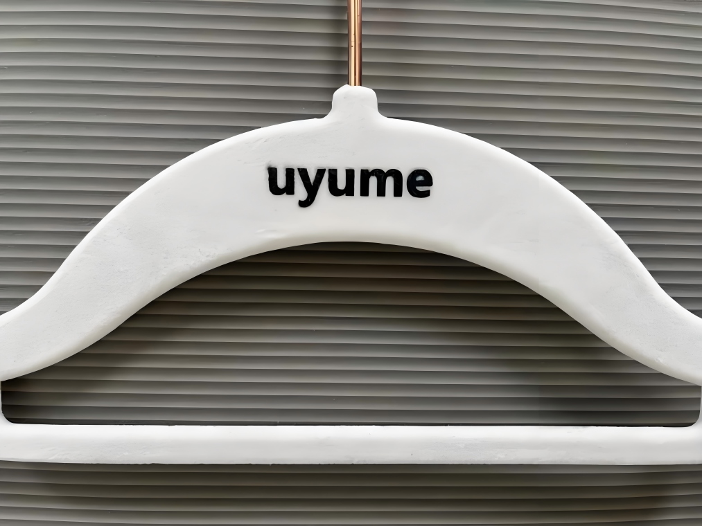 custom velvet hanger 