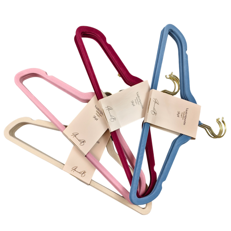 Custom velvet cloth hangers in bulk cheap price