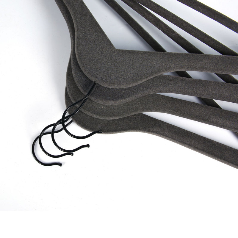 Inspring Black Flocked Wood Luxury Clothes Hangers