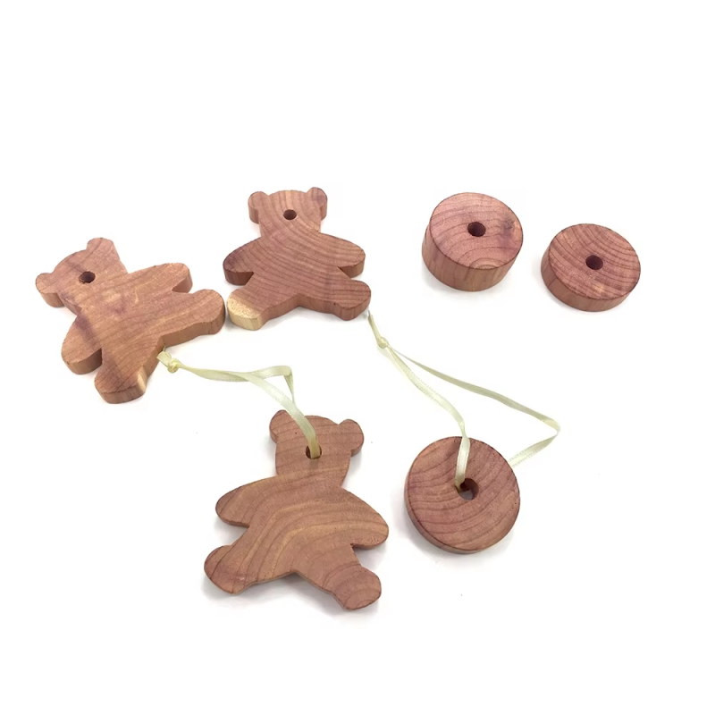 Cedar Fresh Clothes Protector and Storage Accessories