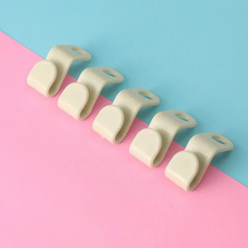 Space saving plastic clothes hanger partner connector hooks