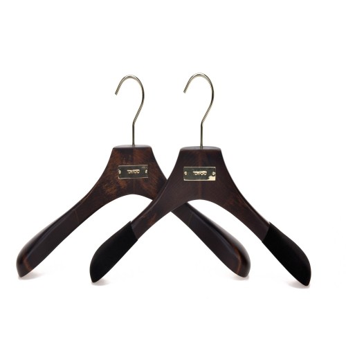 Custom boutique luxury wooden hangers