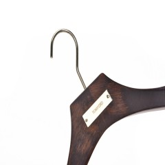 Custom boutique luxury wooden hangers