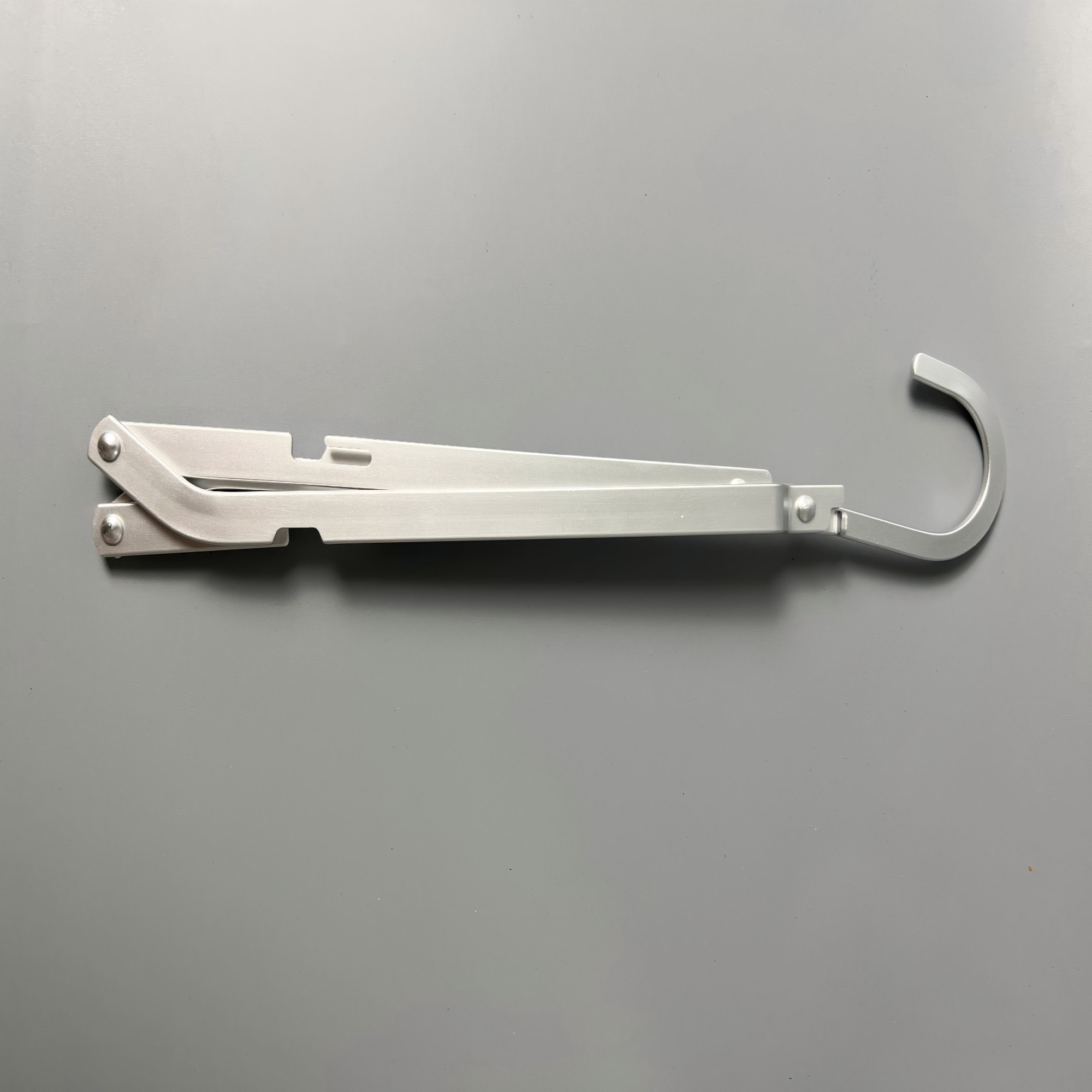 aluminum hanger