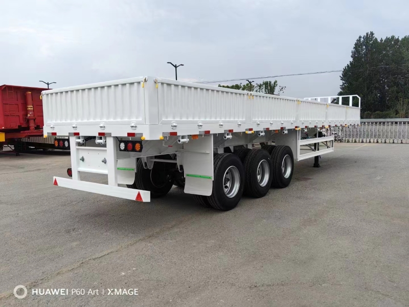 3 Axles 40-50T Cargo Fence Trailer